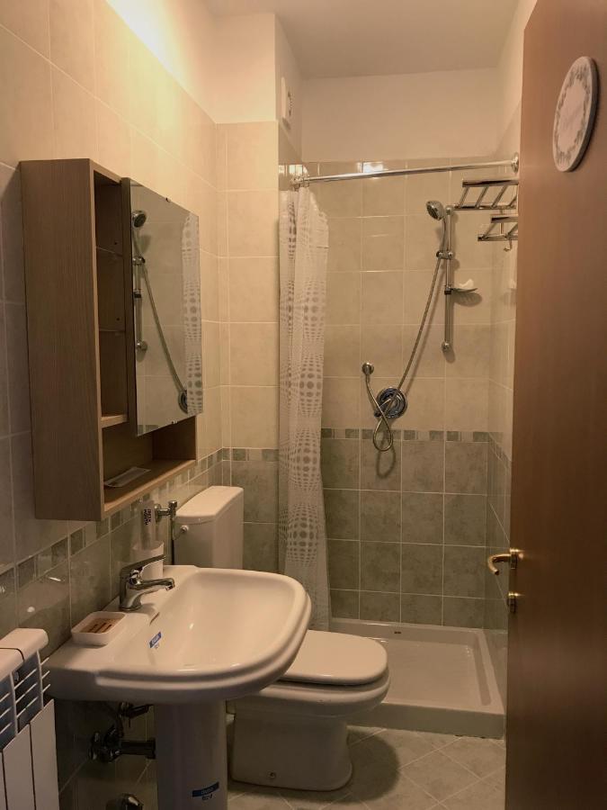 "Coccole Nel Borgo" 2Min To Outlet Apartment With Terrace Serravalle Scrivia Exterior photo